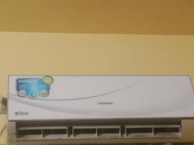 1 ton Kenwood Ac non inverter