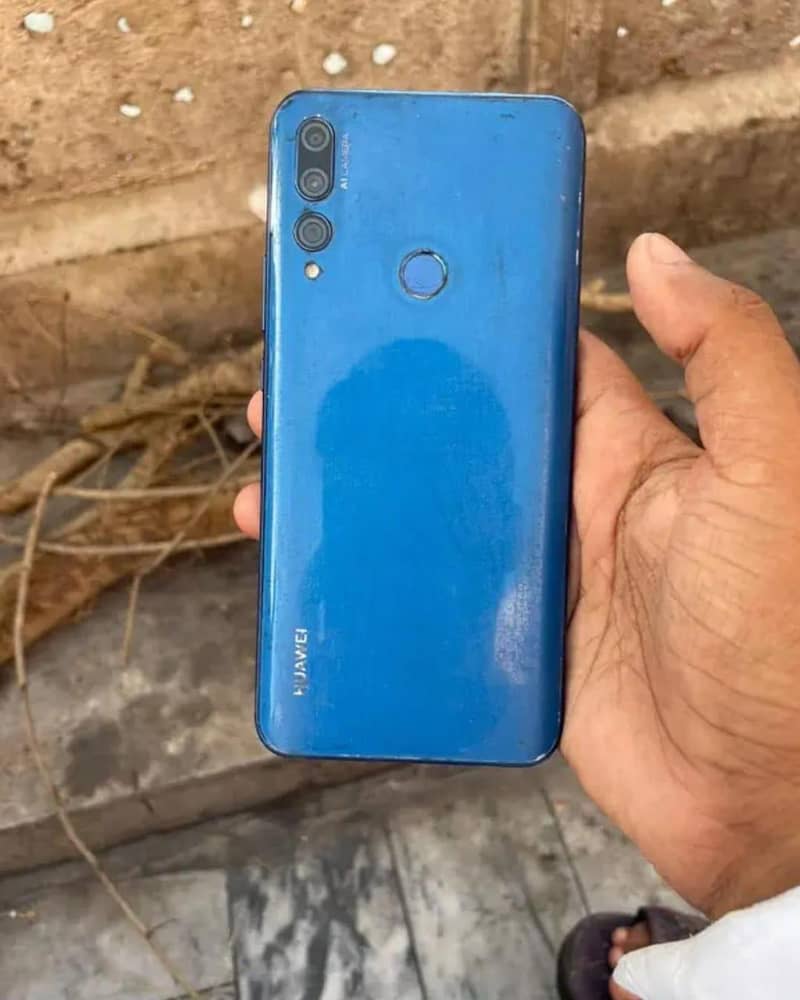 Huawei Y9 1