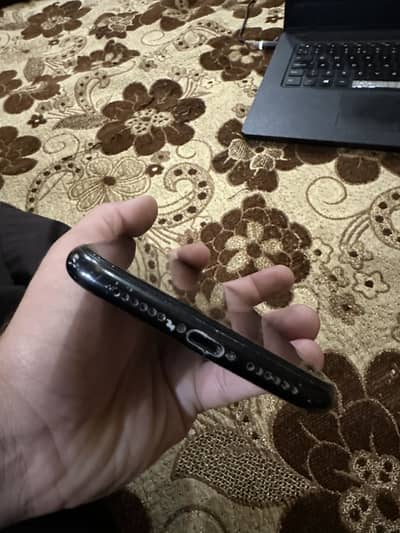 Apple iPhone XR