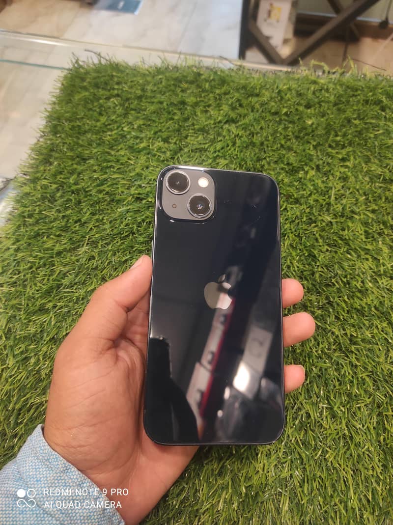 Apple iPhone 13 3