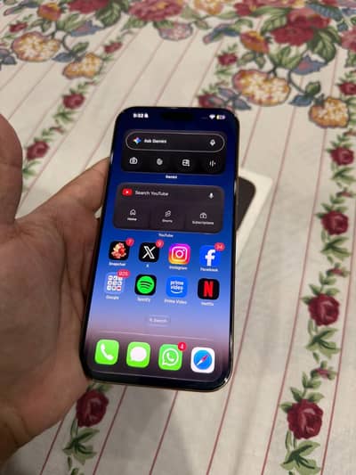 Apple iPhone 16 Pro Max desert titanium HK