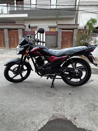 SUZUKI GR 150