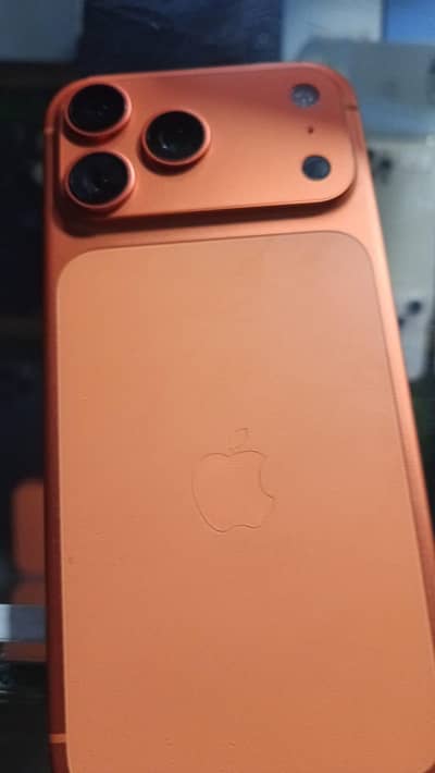 iPhone 17 pro max