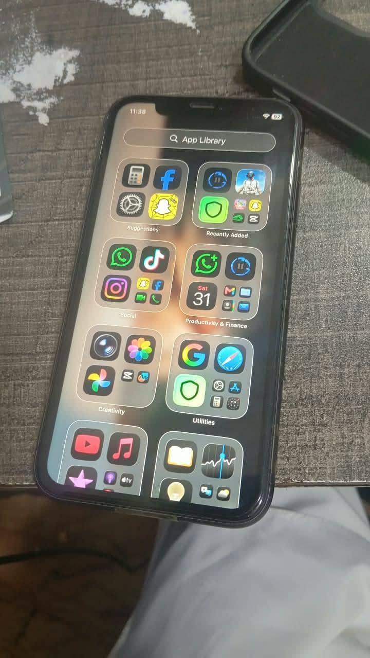 Apple iPhone 11 1
