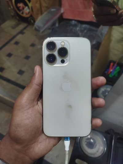 Apple iPhone 13 Pro