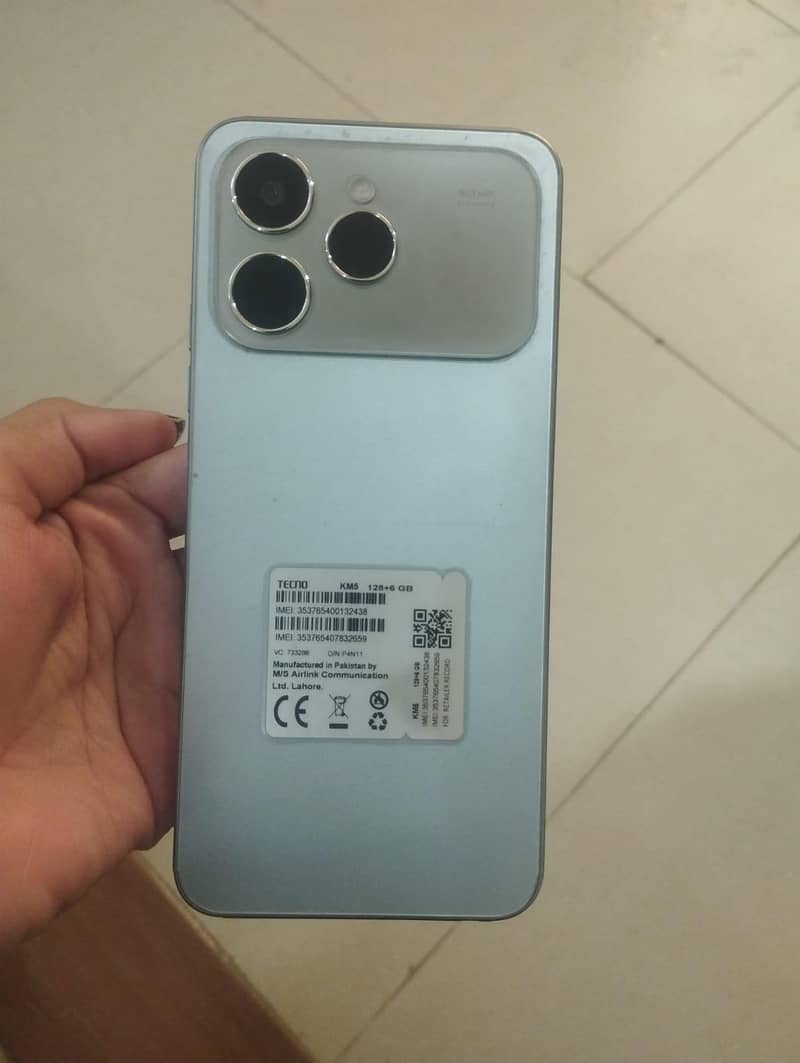 Tecno Spark 40 0