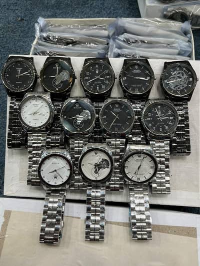 many types of men's watches available