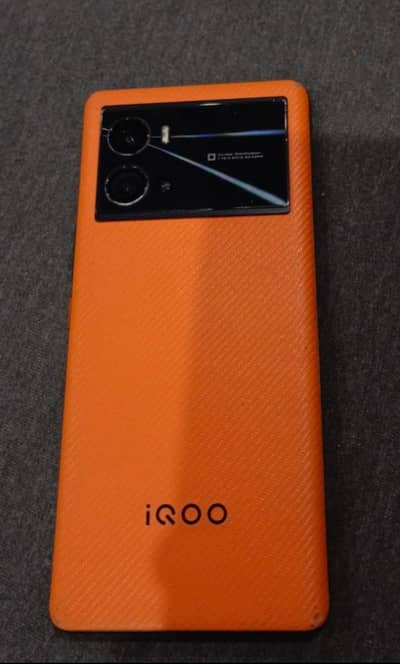 Vivo iQOO 9 Pro