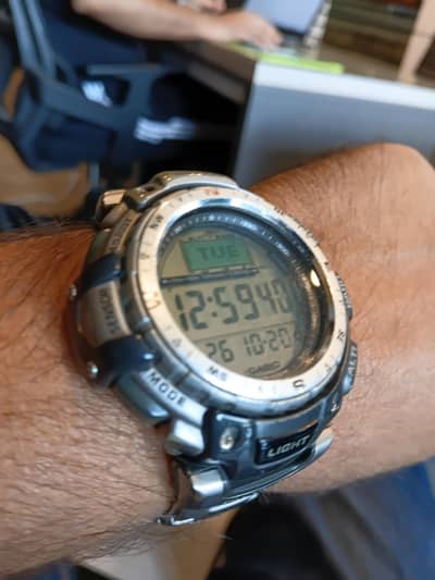 casio protrek titanium trippel censor