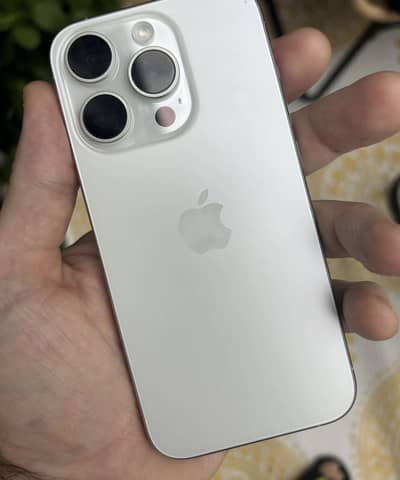 Apple iPhone 15 Pro