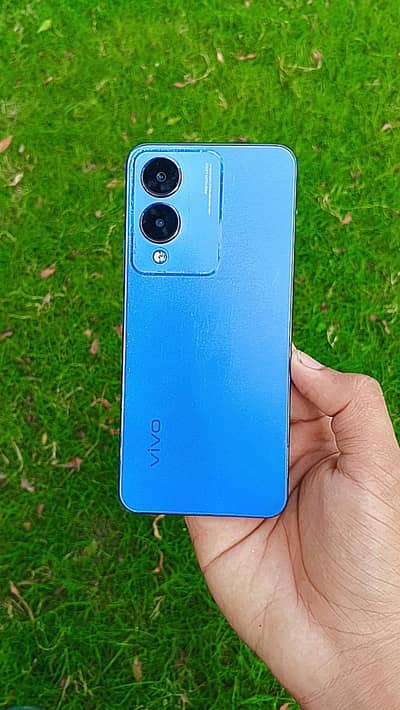 Vivo Y17s 12 128 with box