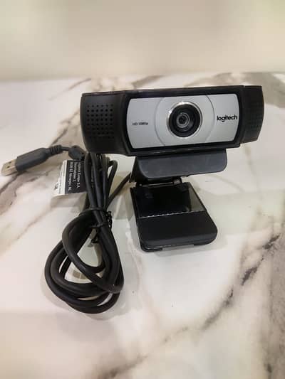 Logitech C930e Business Webcam – Full HD 1080p, Wide 90° View