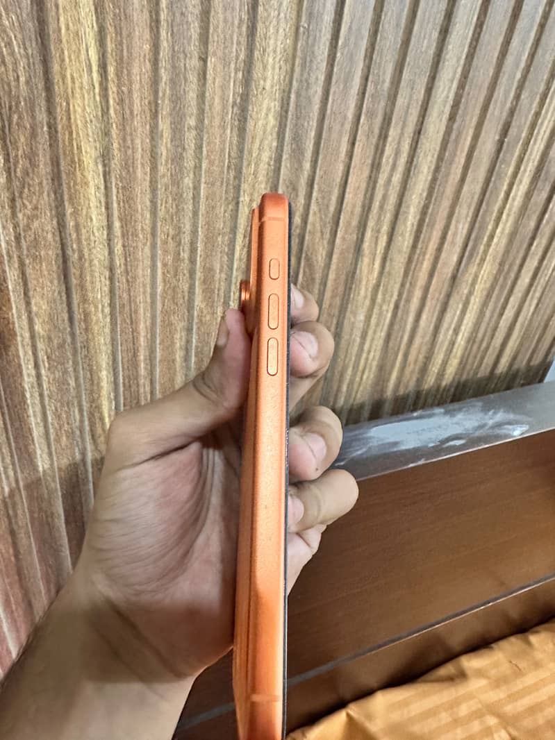 Apple iPhone 17 Pro Max 1