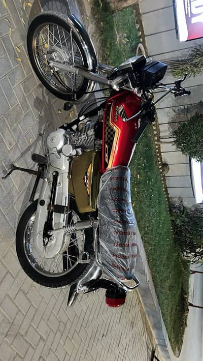 Honda 125 2024 Self Start 5 Gear Gold Addition