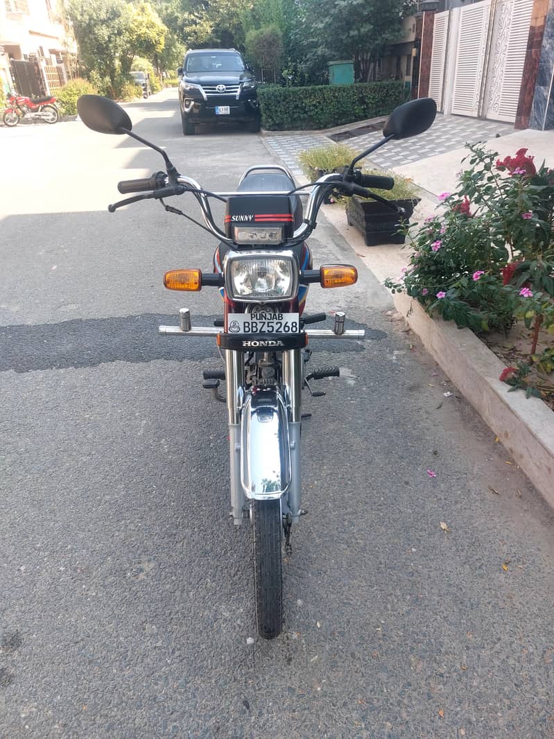 Honda CD70 3