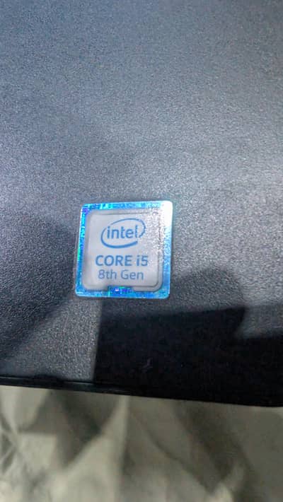 DELL LATITUDE 3490 i5 8TH GENERATION