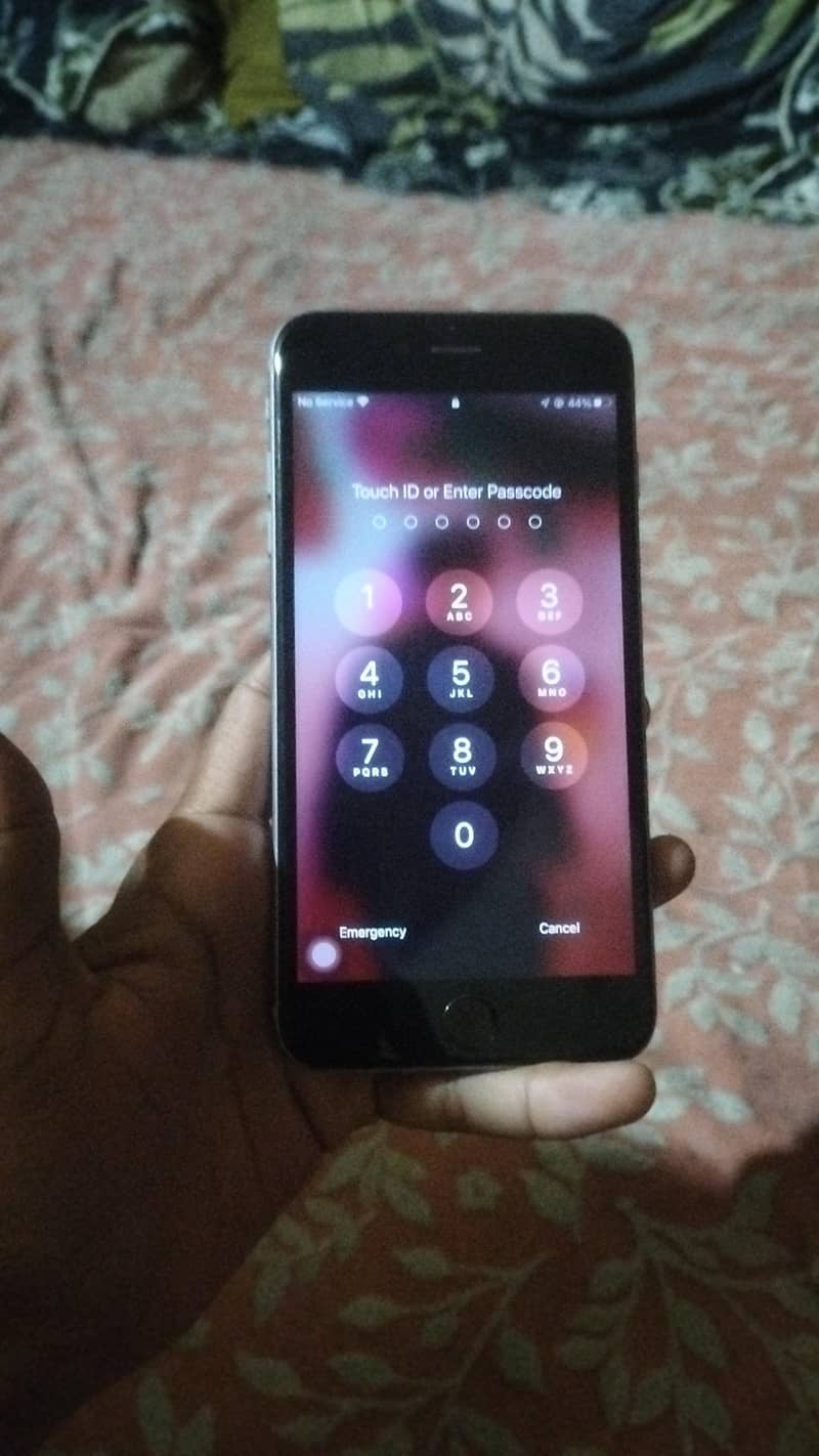Apple iPhone 6S Plus 0