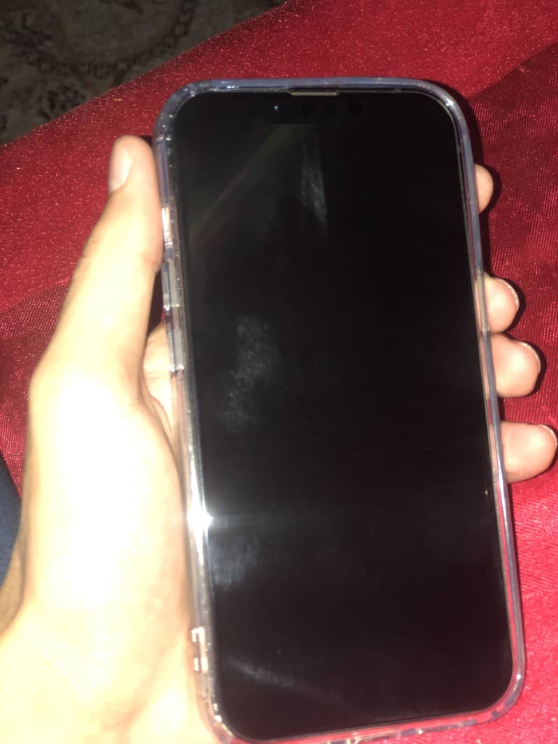 Apple iPhone 13 1