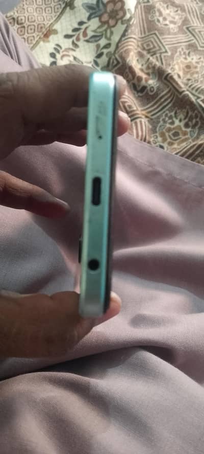 Vivo Y03