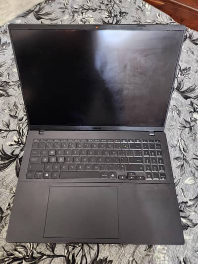 Asus Gaming V16 | 6GB RTX 3050 | Intel core 5 210H | 16gb ddr5