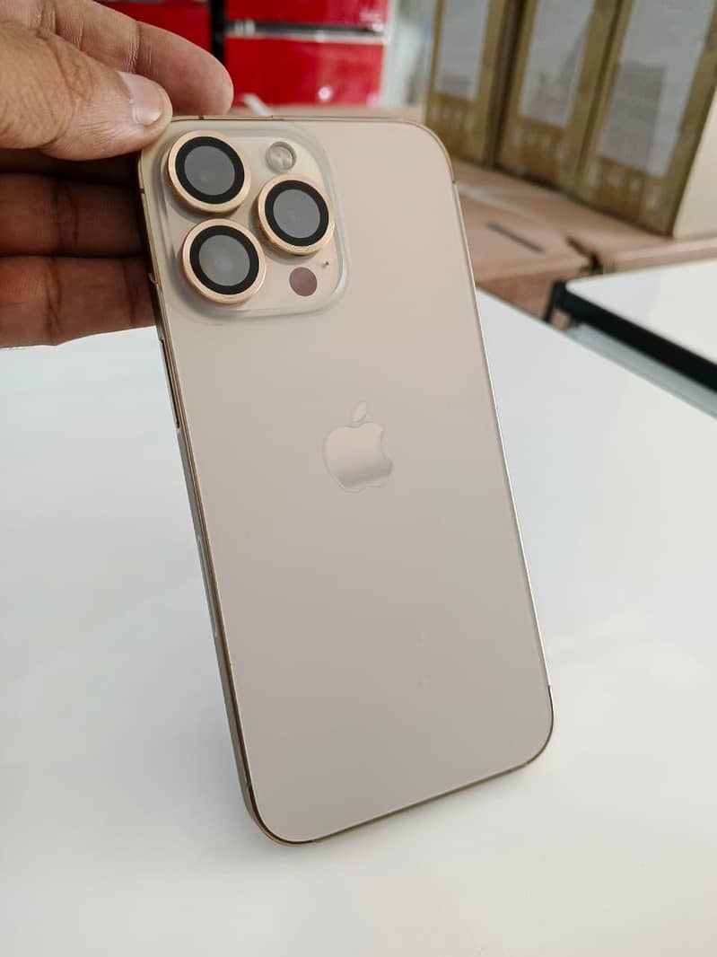 Apple iPhone 13 Pro 1