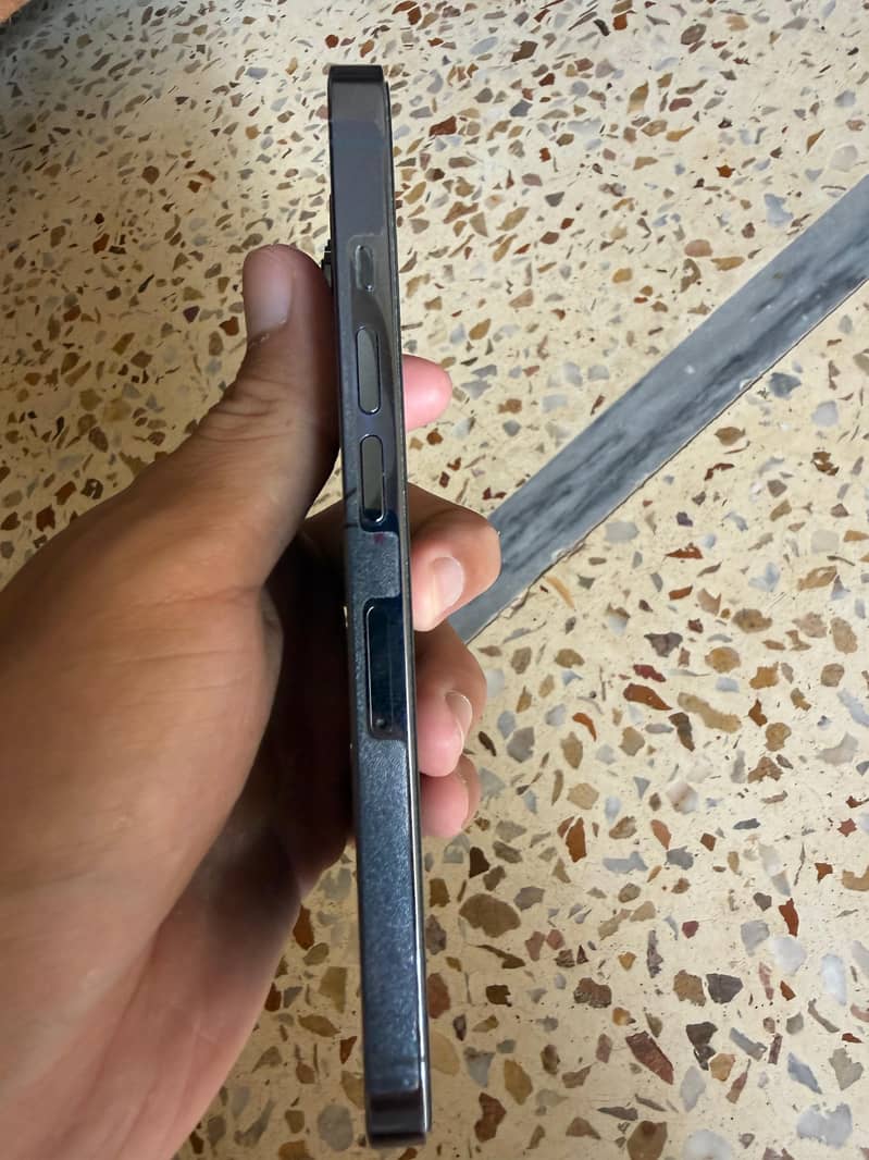 Apple iPhone 13 Pro 5