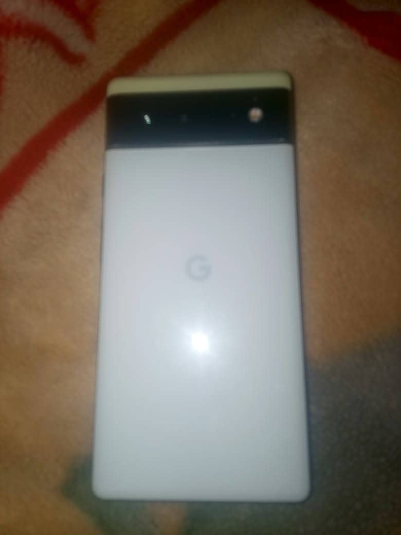 Google Pixel 6 0