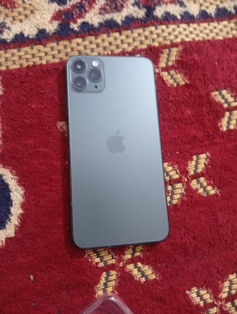 Apple iPhone 11 Pro Max 1