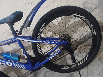 Tango bicycle with wheelchair tyres gear bicycle condition 10/10. . . .