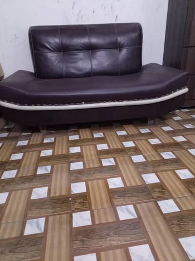 tow seater sofa  Mobil no zeero3 one 5 twenty 8 fourty 6 five 8 one