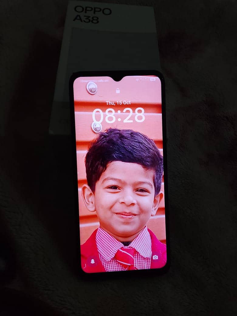 OPPO A38 0