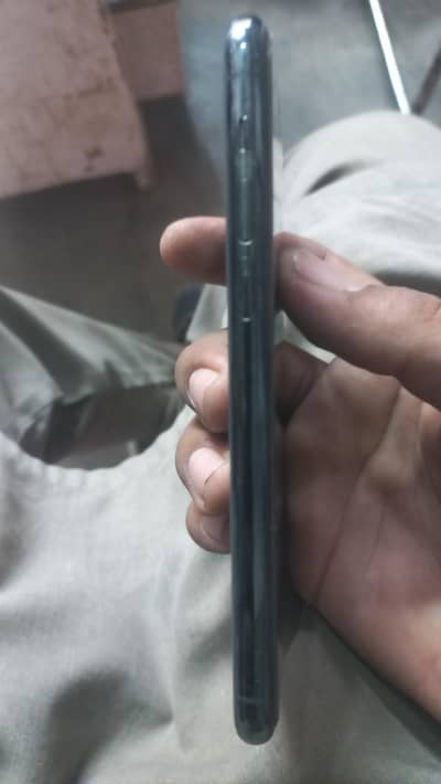 Apple iPhone 11 Pro