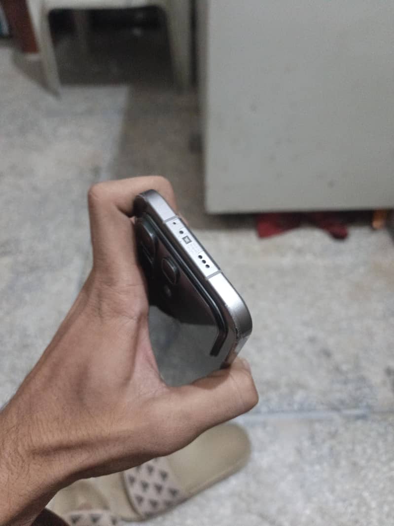 Infinix Note 60 4