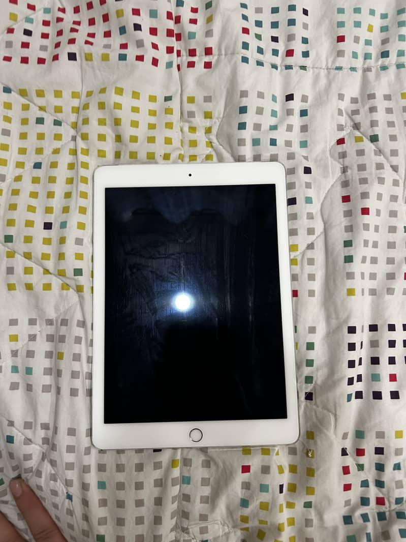 Ipad air 2 9/10 9