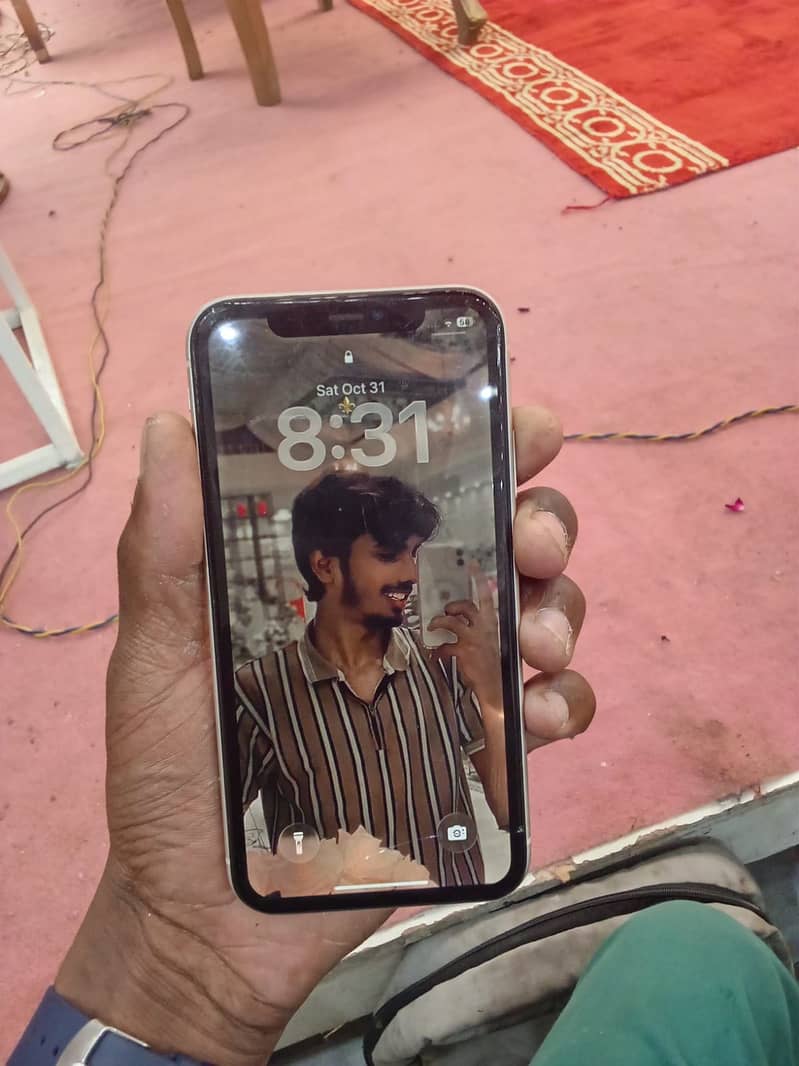Apple iPhone 11 5