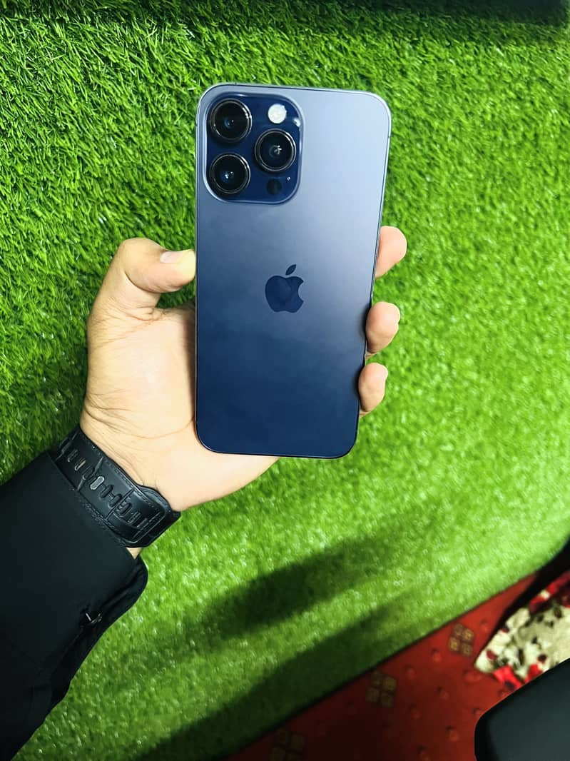14 pro max 6