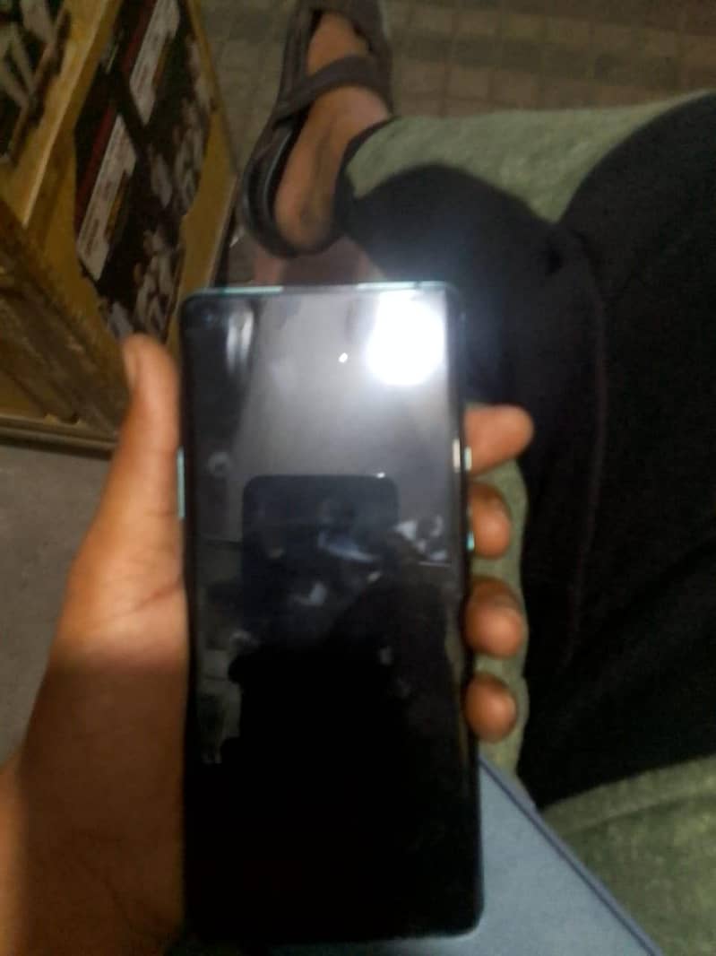 One Plus 8 Pro 0