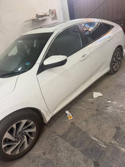 Honda Civic EXi 2018