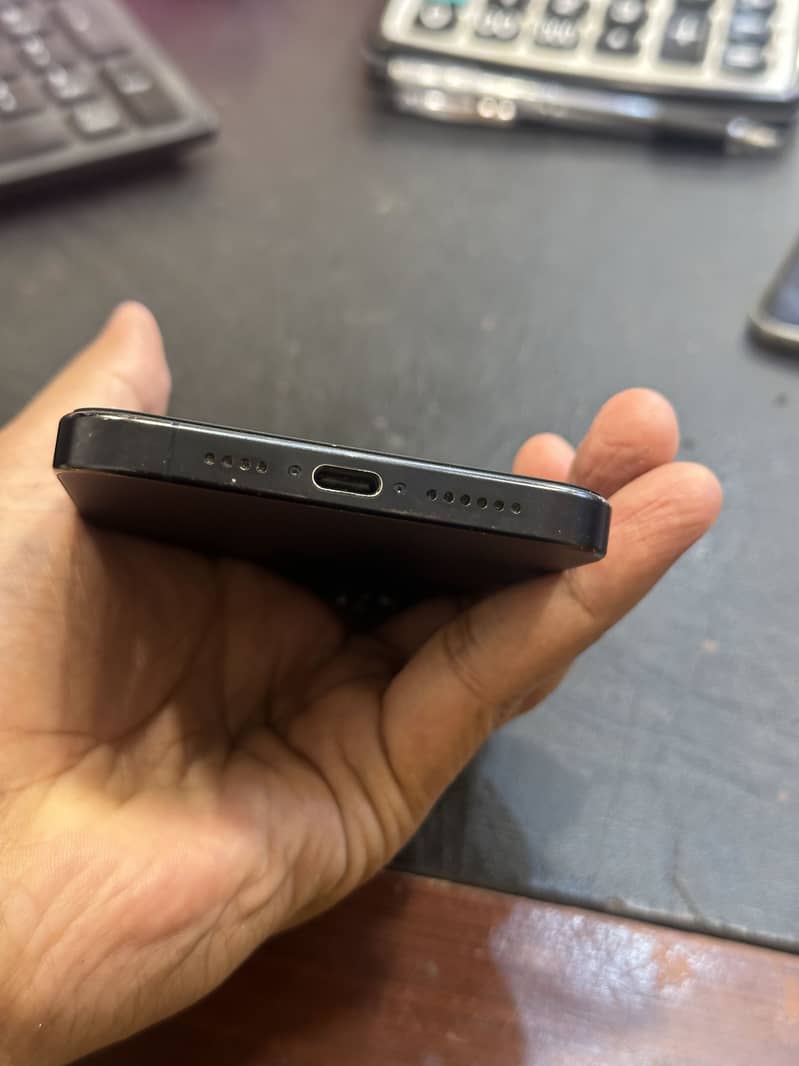 Iphone 15 pro max 1