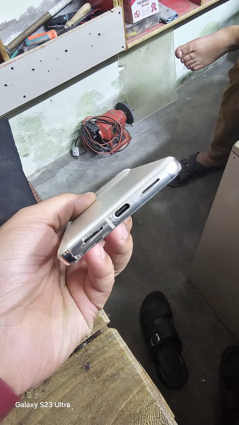 Google Pixel 8 Pro 0