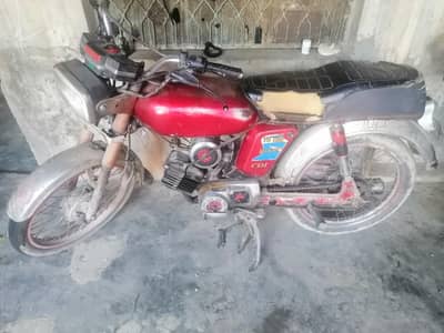 Yamaha YB 100 Royal CDI 2-Stroke - Islamabad Registered - Running