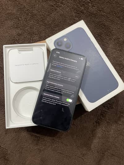 Apple iPhone 13