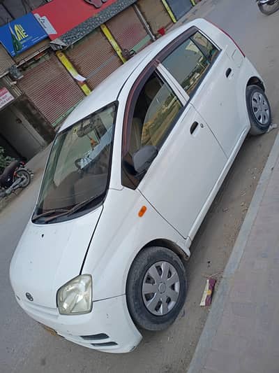 Daihatsu Mira 2006