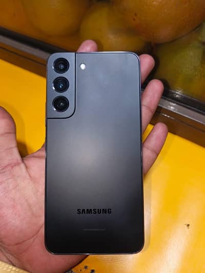 Samsung Mobile S22