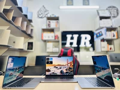 MacBook M2 Air{2022} 16GB/256 Pro-Level 4K Editing&3DRender 18 Hrs BP