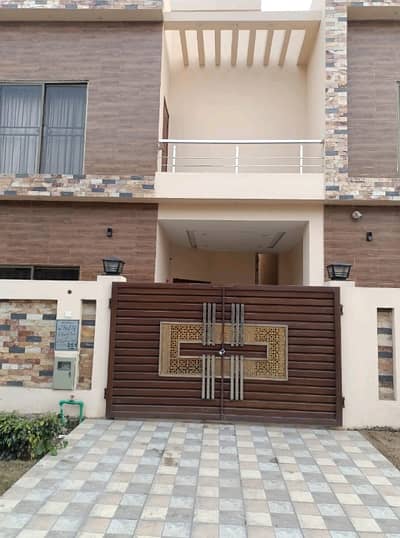 Avail Yourself A Great Prime Location 5 Marla House In DHA Sector A - Rachna Villas
