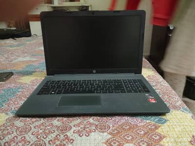 HP Rysen 5 AMD