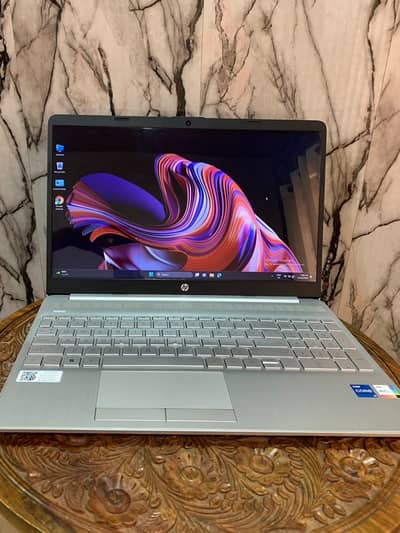 HP Core i5 | 11 gen | G7 | IRIS x graphic card