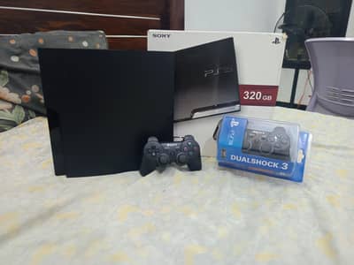 selling PS3 slim 500gb Jailbreak 30 + games