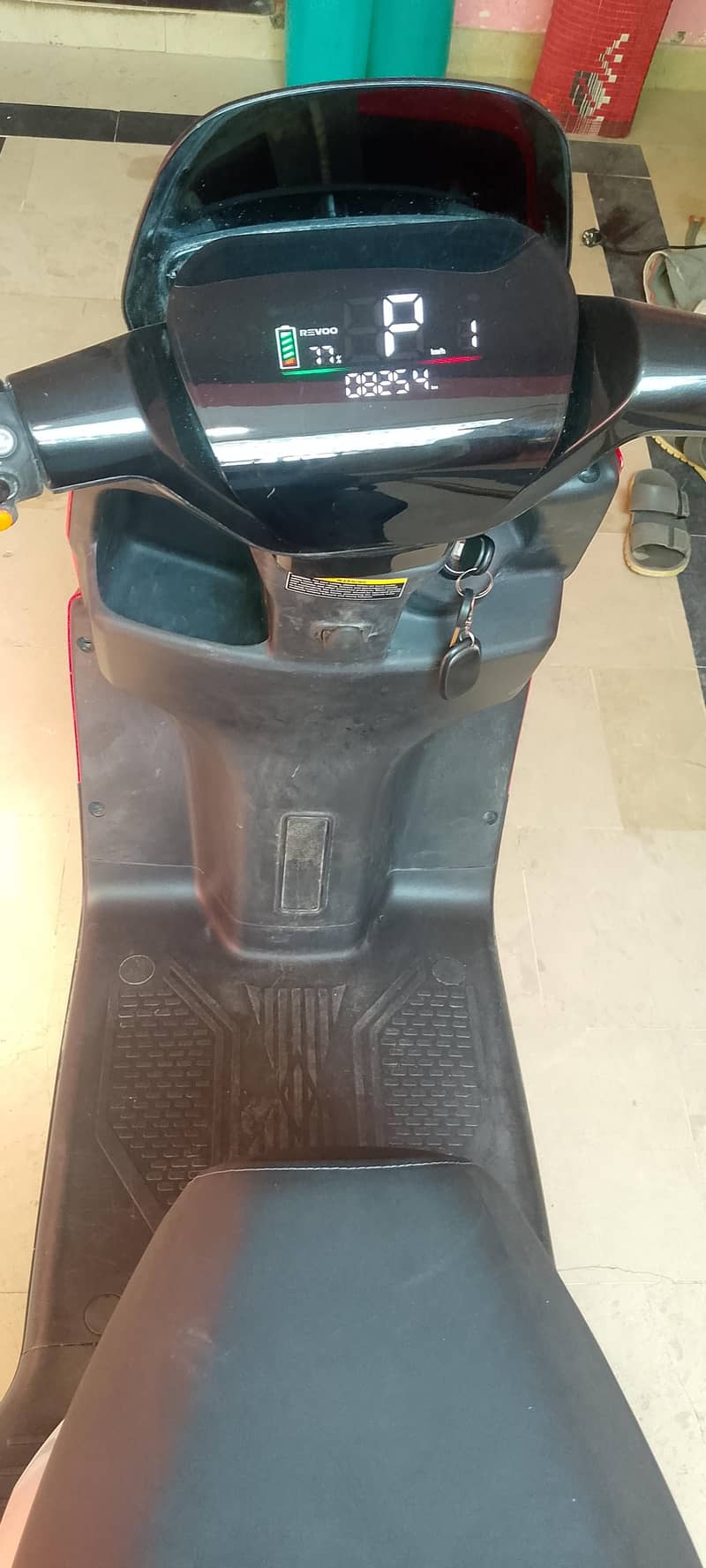 revoo A12 4